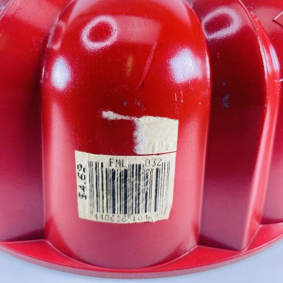 Chilton 10" Fluted Bundt Cake Pan Jello Mold Cast Aluminum VTG Poppy Orange Red - Picture 3 of 12